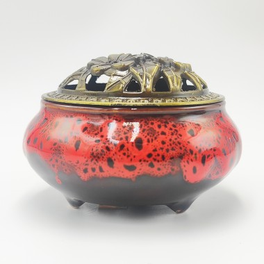 Ceramiczna kadzielnica czerwona Ceramiczna kadzielnica czerwona