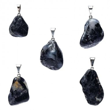 Wisiorek z naturalnego kamienia - kwarc turmalinowy Wisiorek z naturalnego kamienia - kwarc turmalinowy